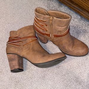 Brown ankle boot